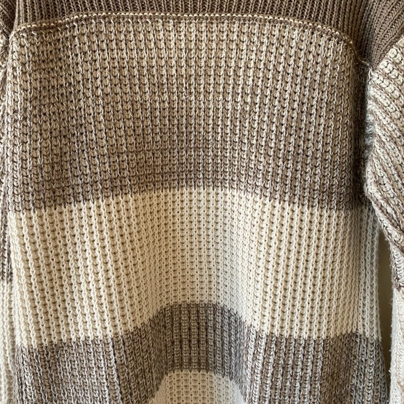 Beige Striped Oversized Cardigan - Picture 4 of 5